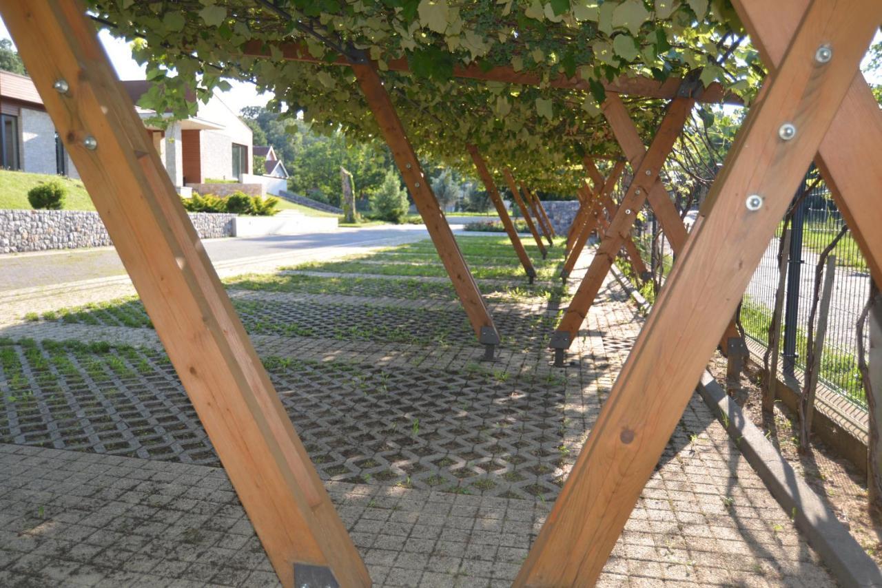 Villa Luxury Rooms - Wine Resort Smederevo Extérieur photo