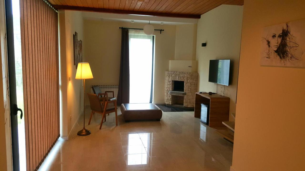 Villa Luxury Rooms - Wine Resort Smederevo Extérieur photo